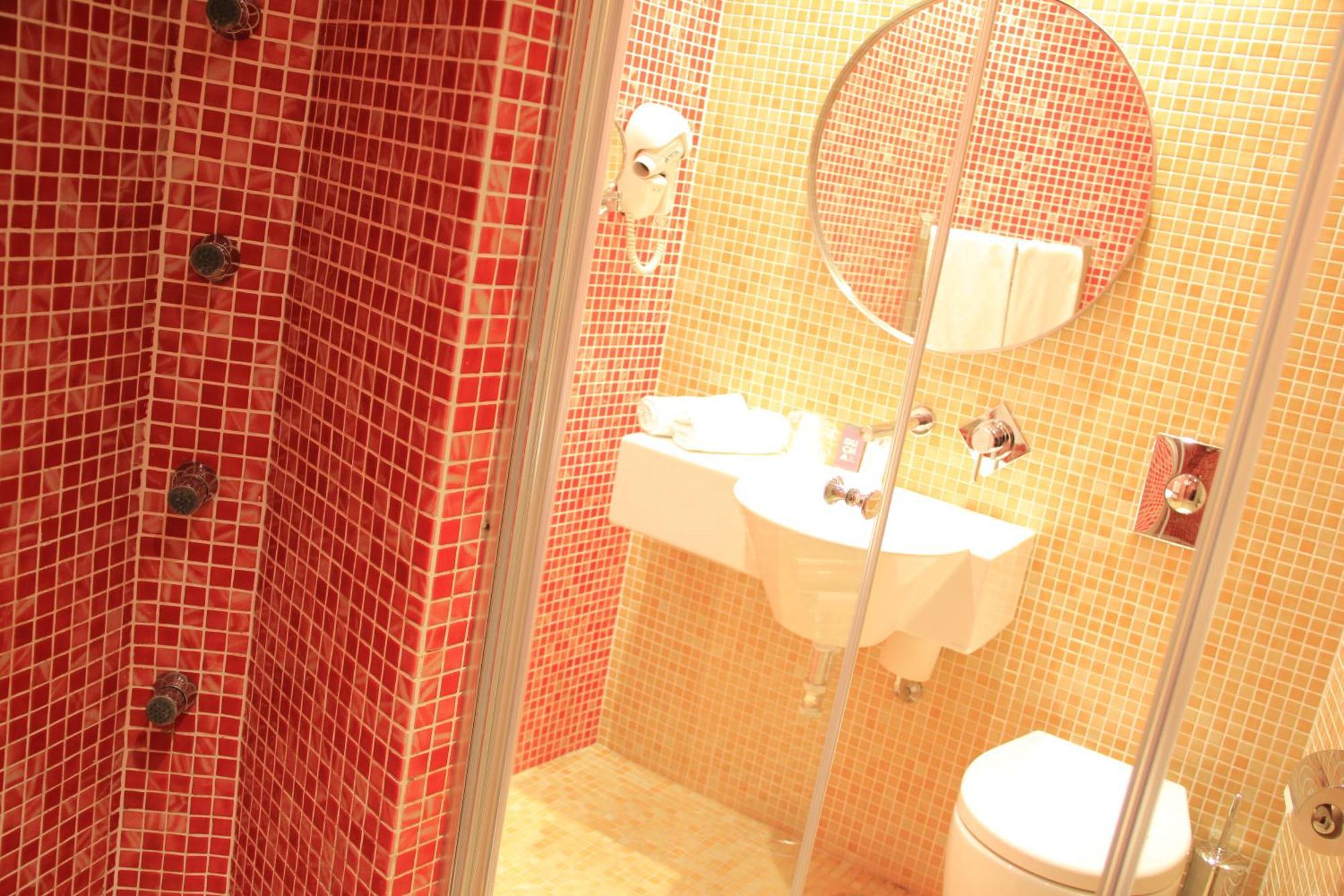 La Ermita Hotel Brunete Room photo